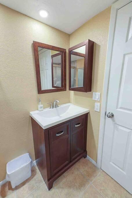 The Cool Cactus Condo With Pool And Jacuzzi Tempe Extérieur photo