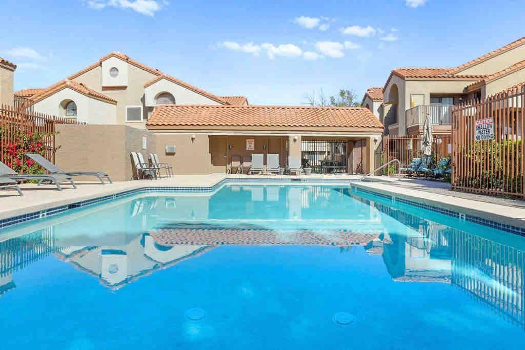 The Cool Cactus Condo With Pool And Jacuzzi Tempe Extérieur photo