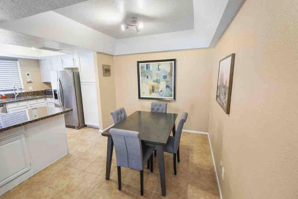 The Cool Cactus Condo With Pool And Jacuzzi Tempe Extérieur photo